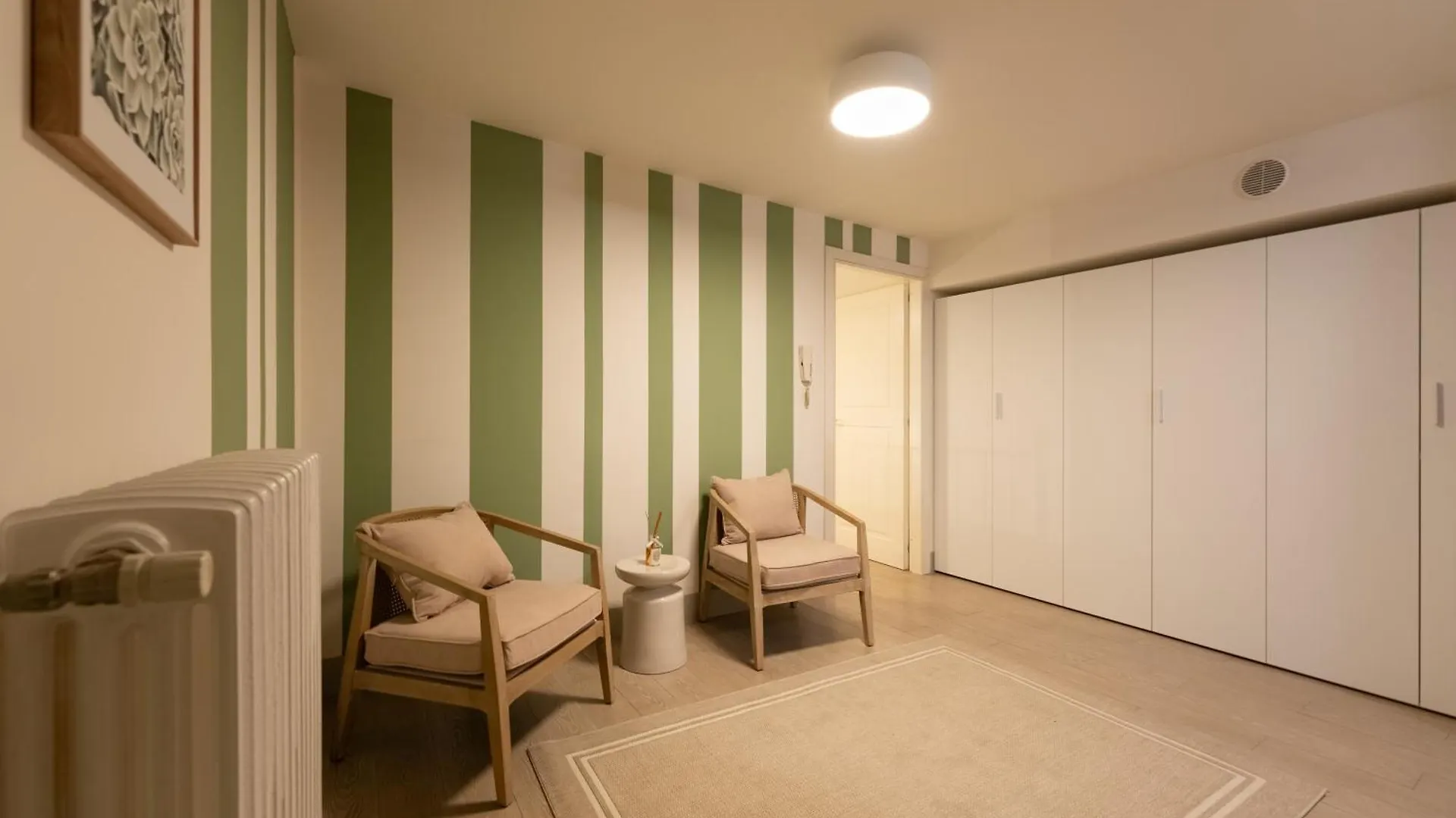 Via Del Campuccio, 72 - 300 Sqm Luxurious With Parking And Private Terrace - Florence Charming Apartments