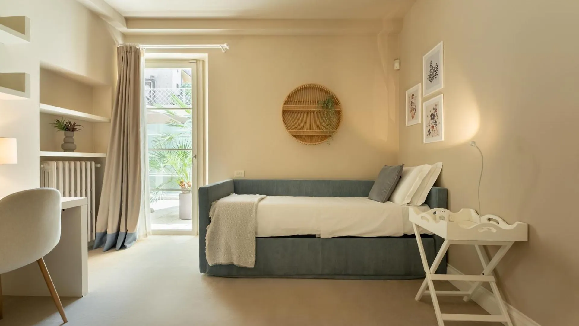 Via Del Campuccio, 72 - 300 Sqm Luxurious With Parking And Private Terrace - Florence Charming Apartments