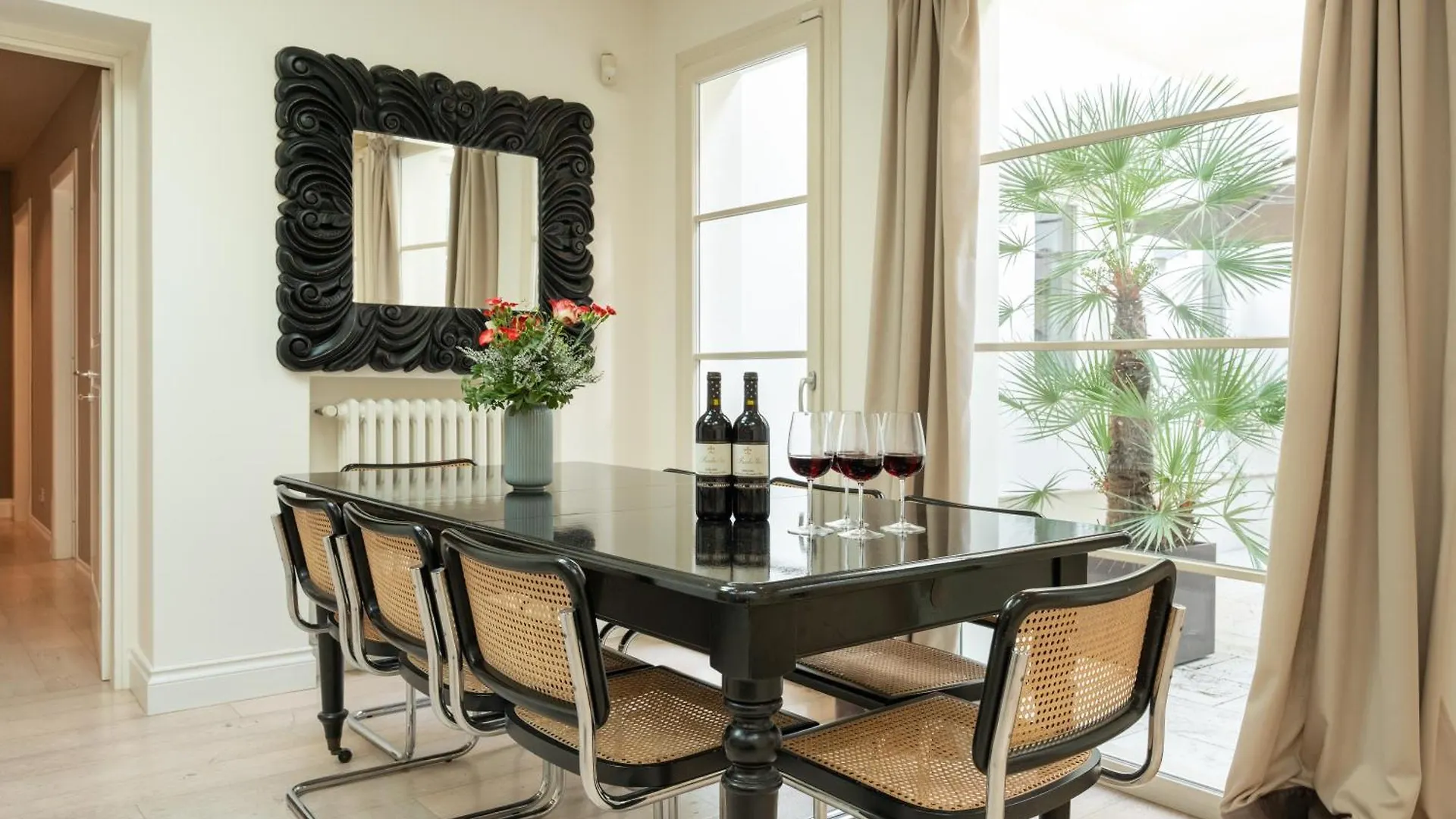 Via Del Campuccio, 72 - 300 Sqm Luxurious With Parking And Private Terrace - Florence Charming Apartments