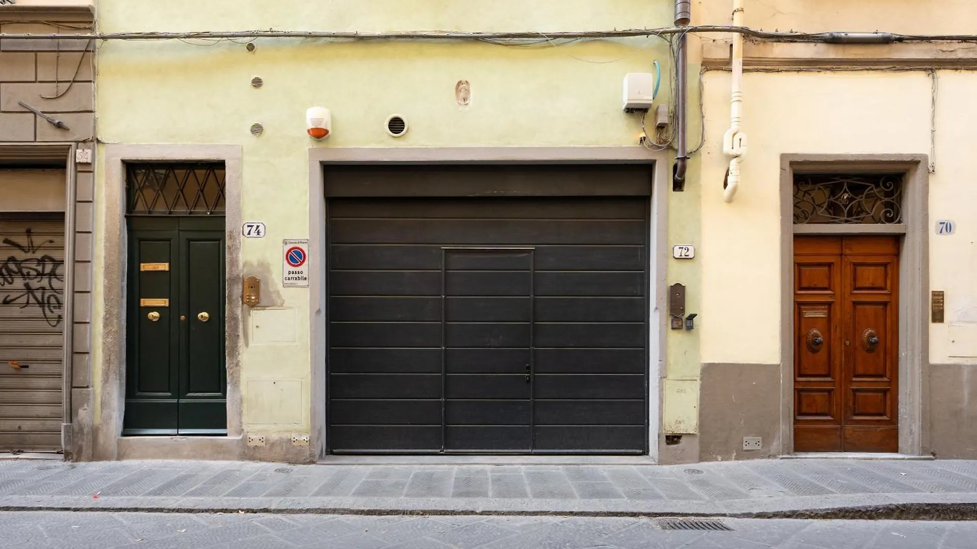 Via Del Campuccio, 72 - 300 Sqm Luxurious With Parking And Private Terrace - Florence Charming Apartments